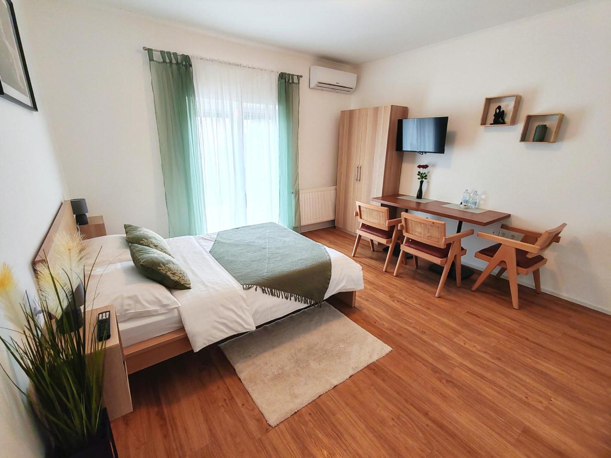 Lucky Center Ljubljana Apartment Room photo